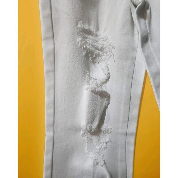 BoomBoom Destroyed Skinny Jeans Size 4 Inseam 24.5 Nwt Excellent A126 Distressed - Picture 3 of 7